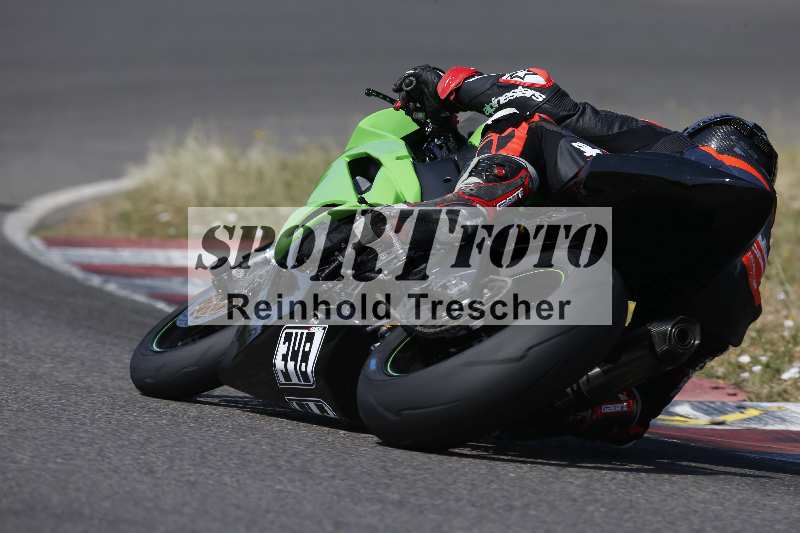 /Archiv-2023/28 05.06.2023 Moto Club Anneau du Rhin/rouge-expert/12